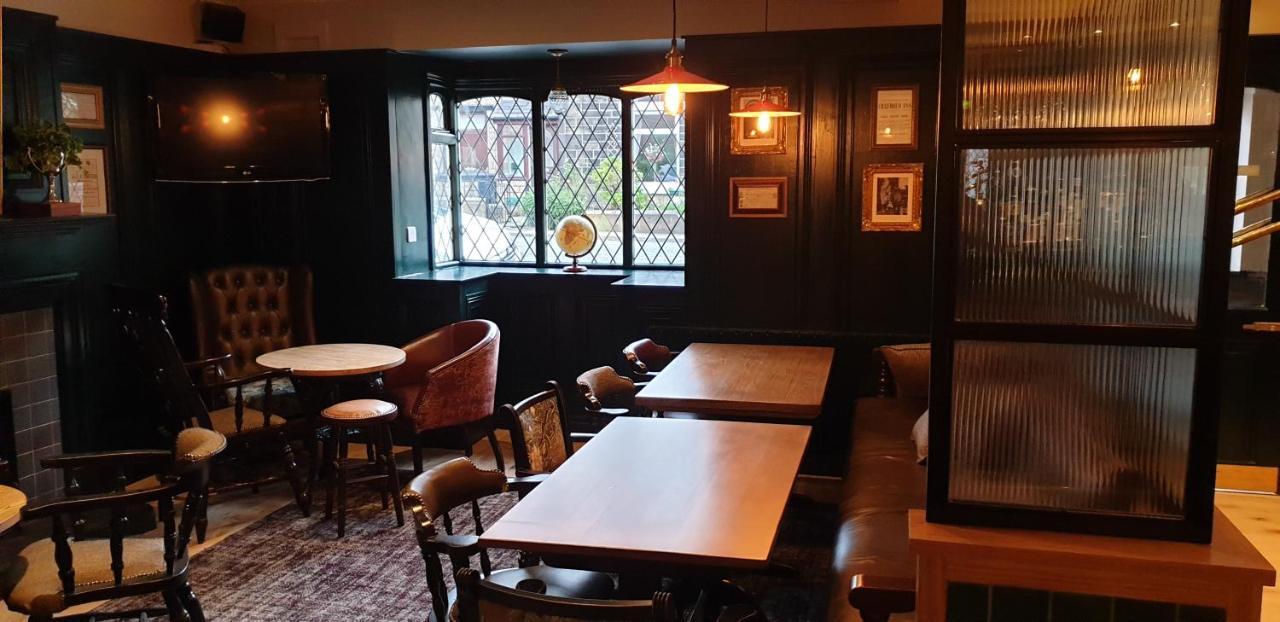 The Red Lion Hawkshaw Hotel Bury  Exterior foto